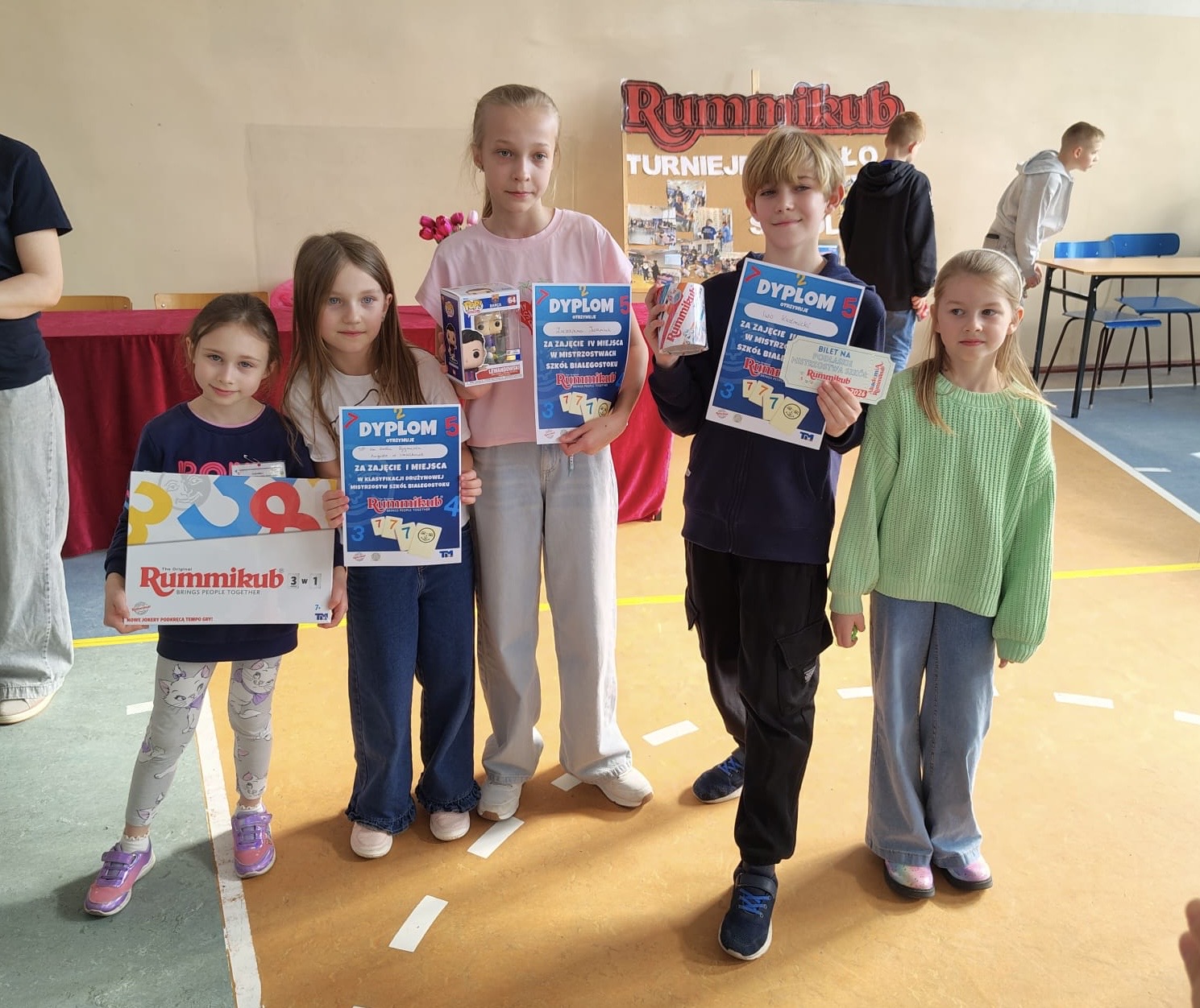 3b44d7a4 8d82 4567 8b6f ecee552b02c0