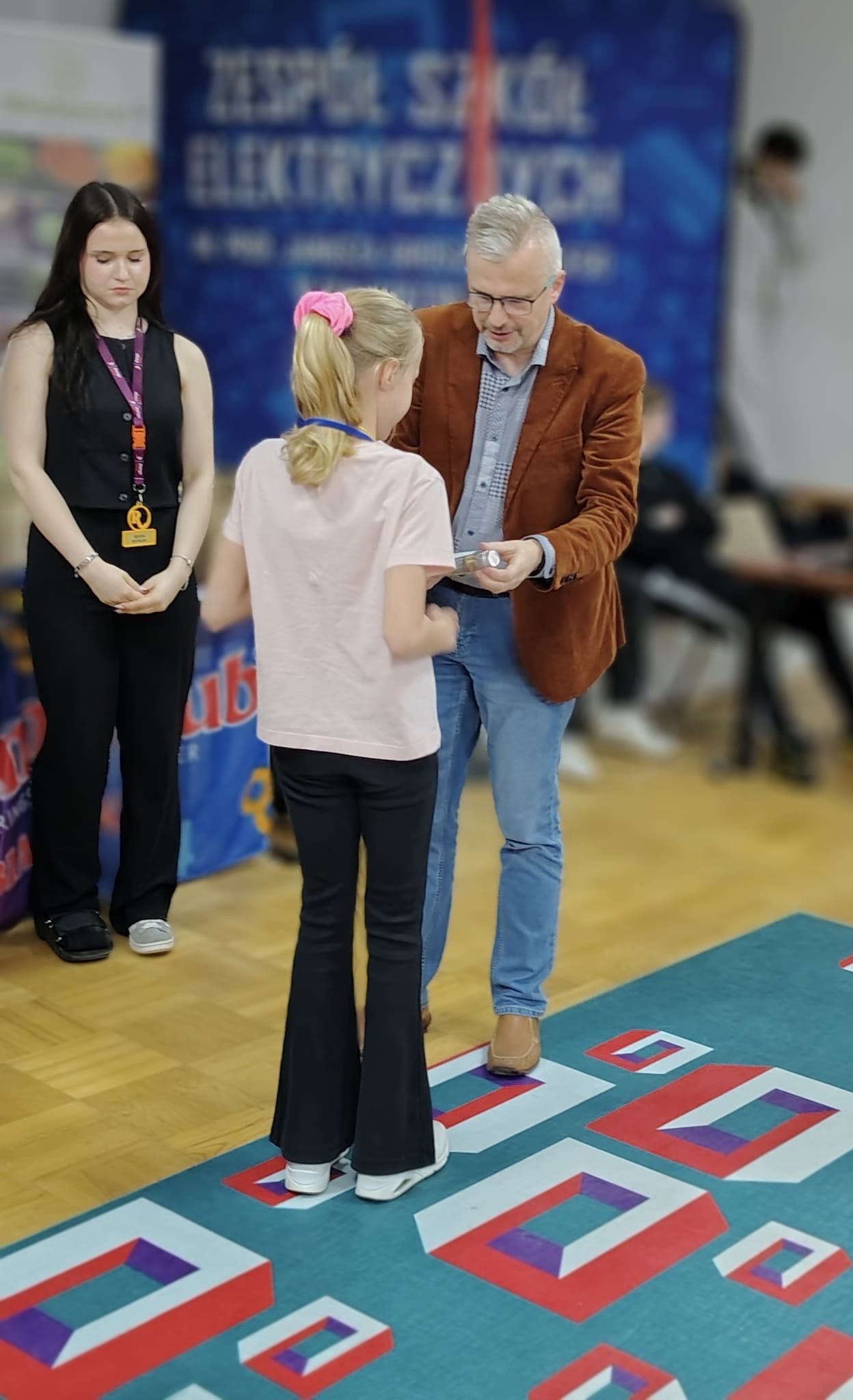 81f9f414 460d 4bbe 82b3 b0986bfcaa32